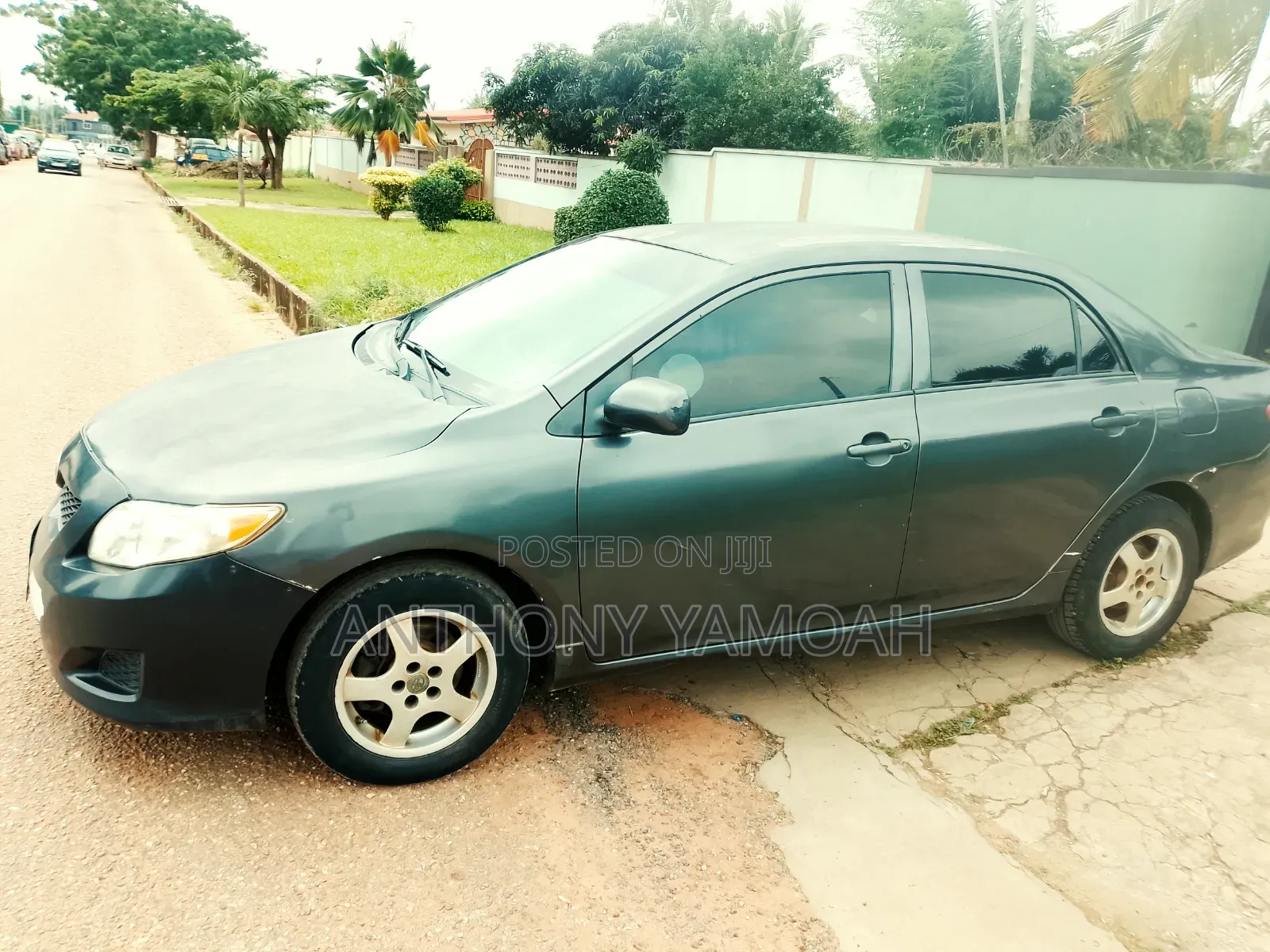 Toyota Corolla 2010 Gray