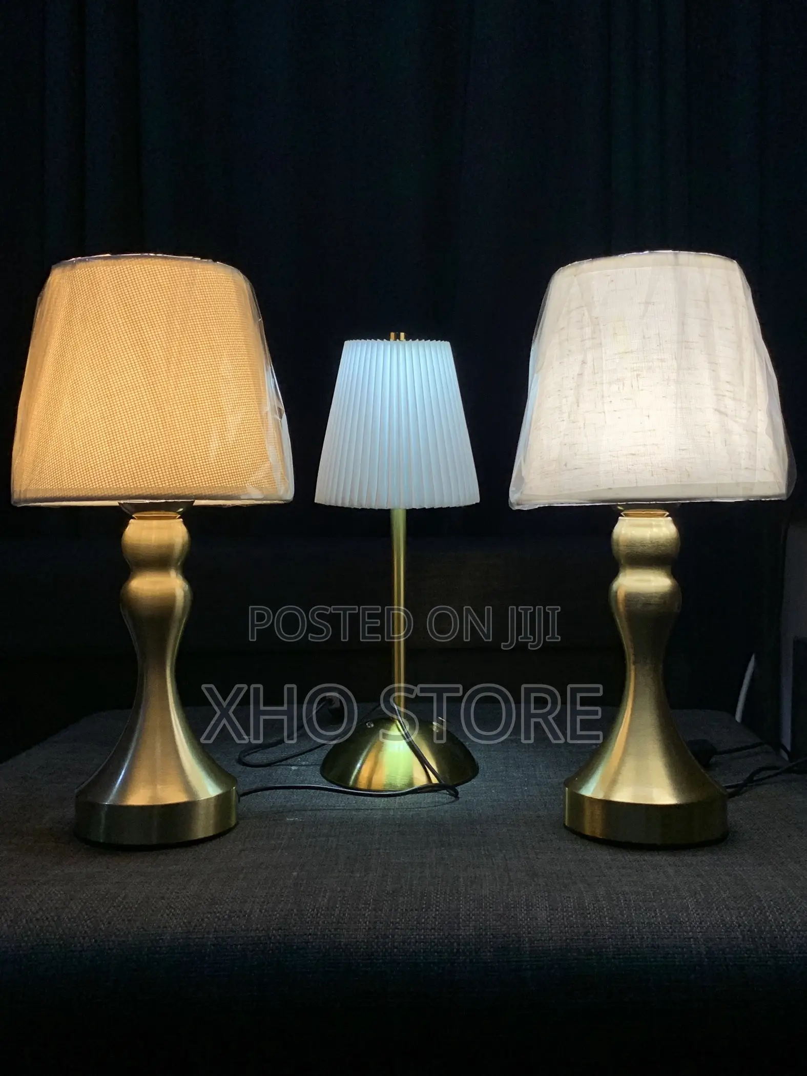 Luxury Minimalist Metal Table Desk Lamp 3 Color Temperature Plug-In