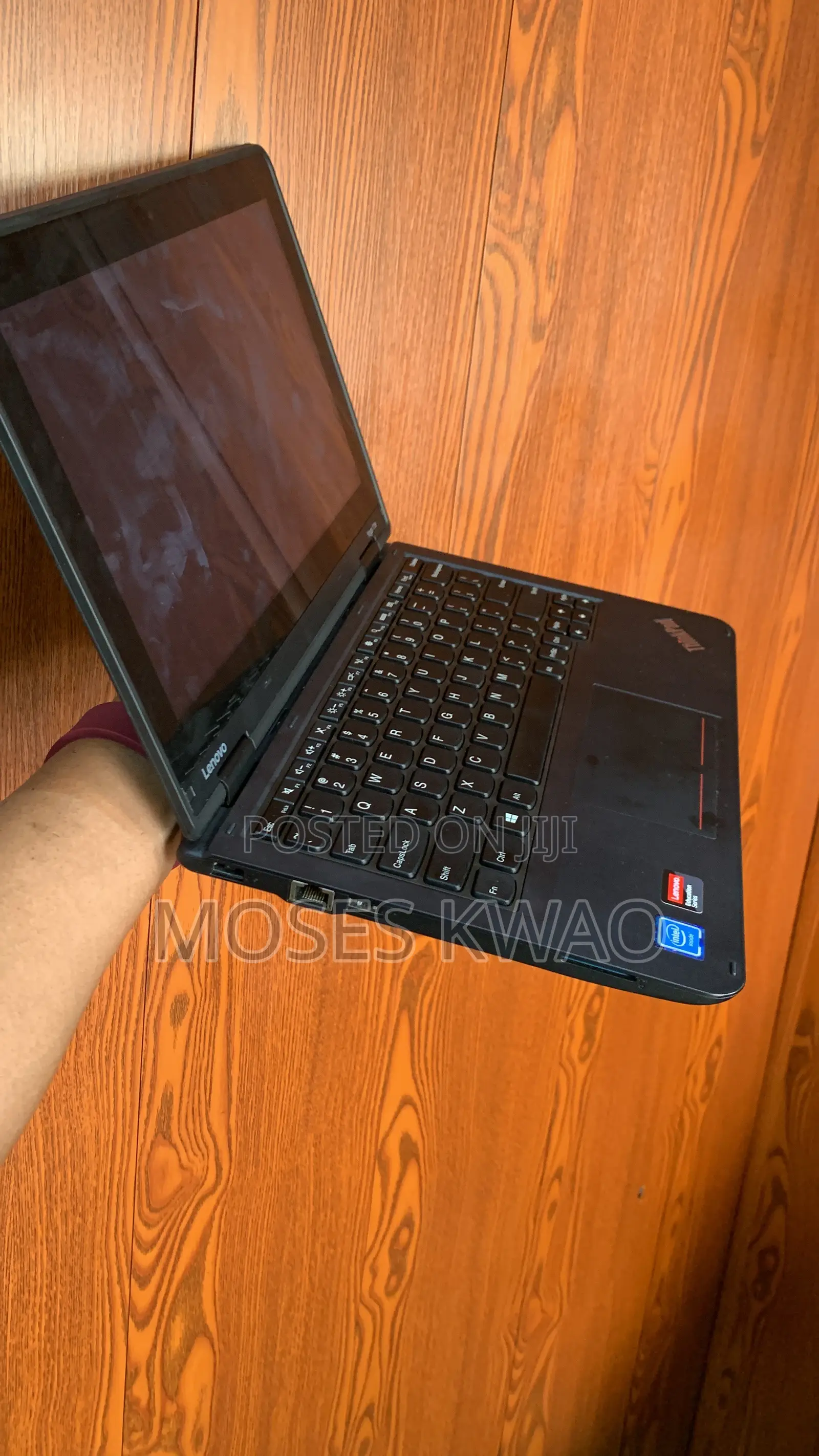 Laptop Lenovo Yoga 11e 4GB Intel SSD 140GB