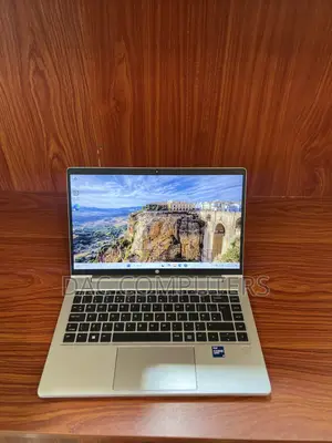 Laptop HP ProBook 640 G8 16GB Intel Core i5 SSD 256GB