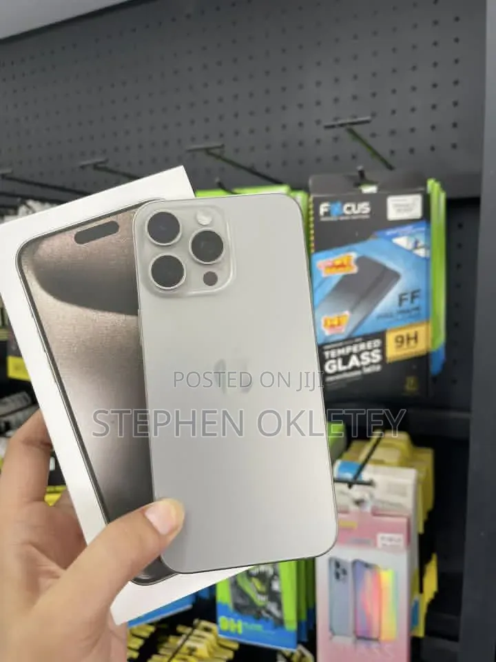 Apple iPhone 15 Pro Max 256 GB Silver