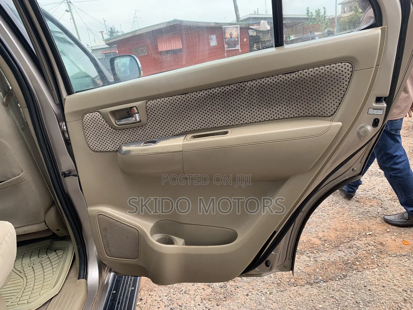 Toyota Fortuner 3.0 D RWD 2009 Gold