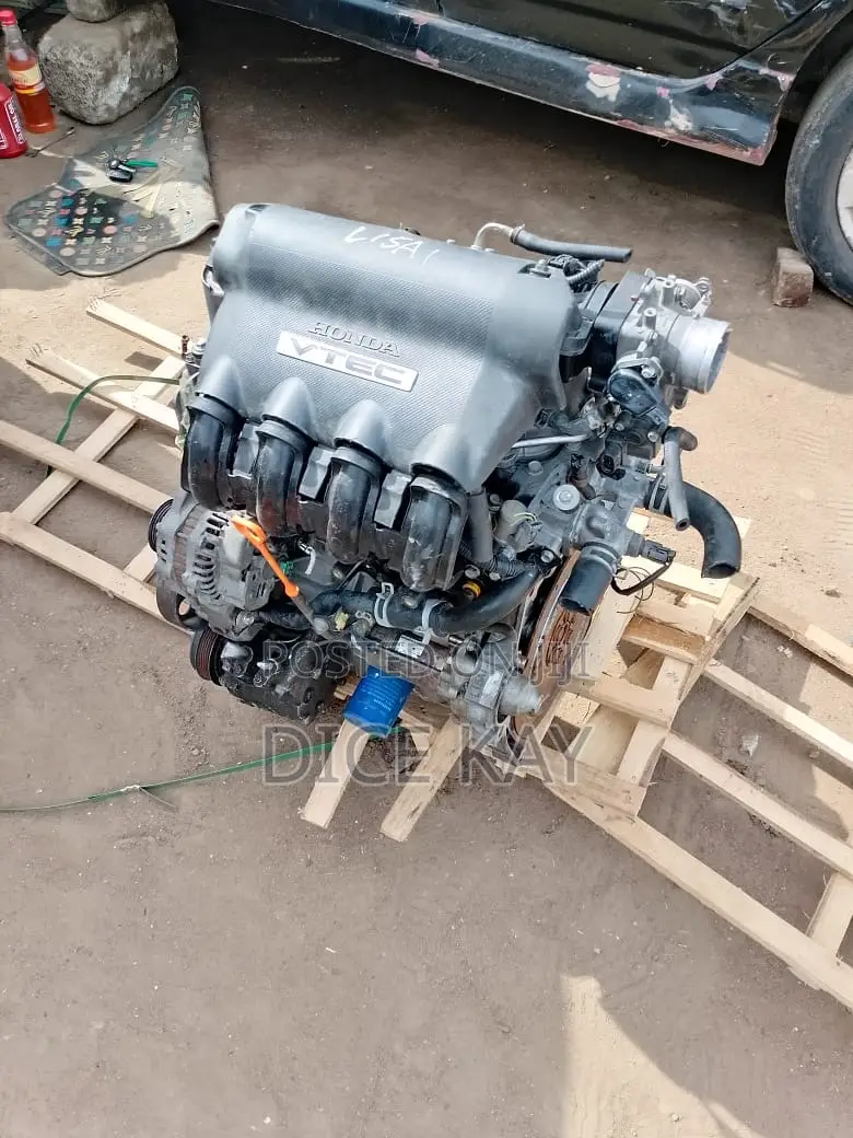 Honda Fit Engine