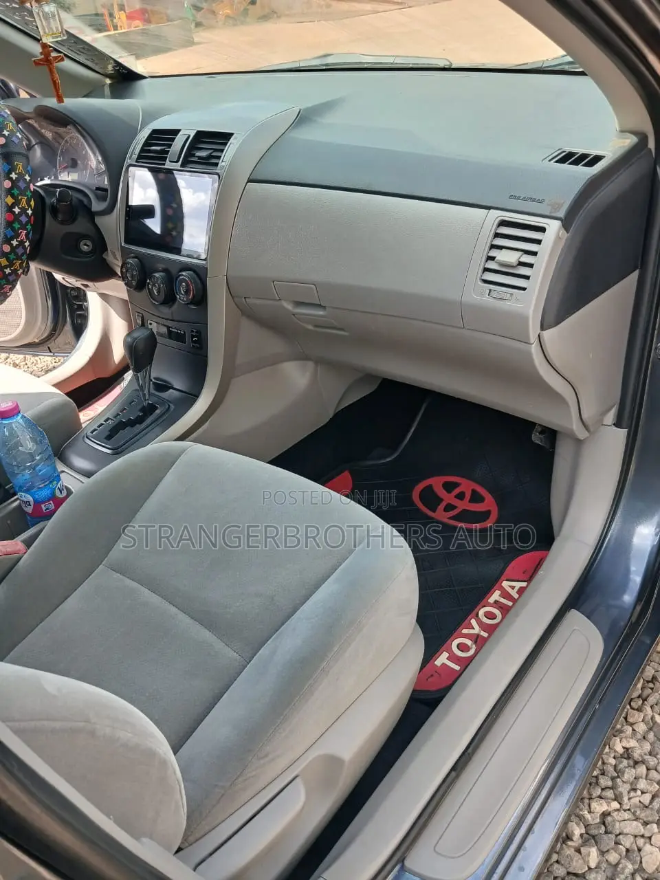 Toyota Toyoace 2012 Gray