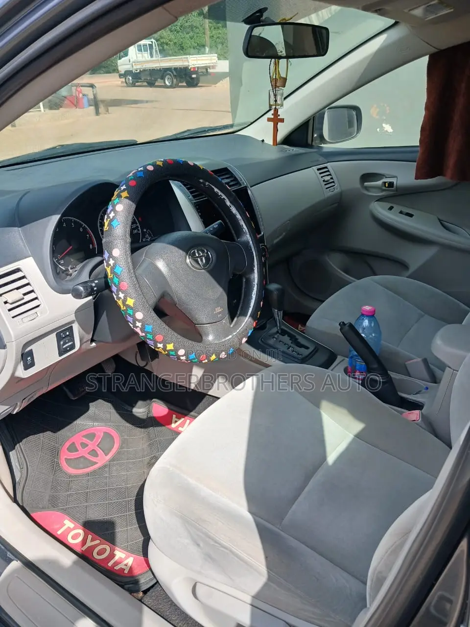 Toyota Toyoace 2012 Gray