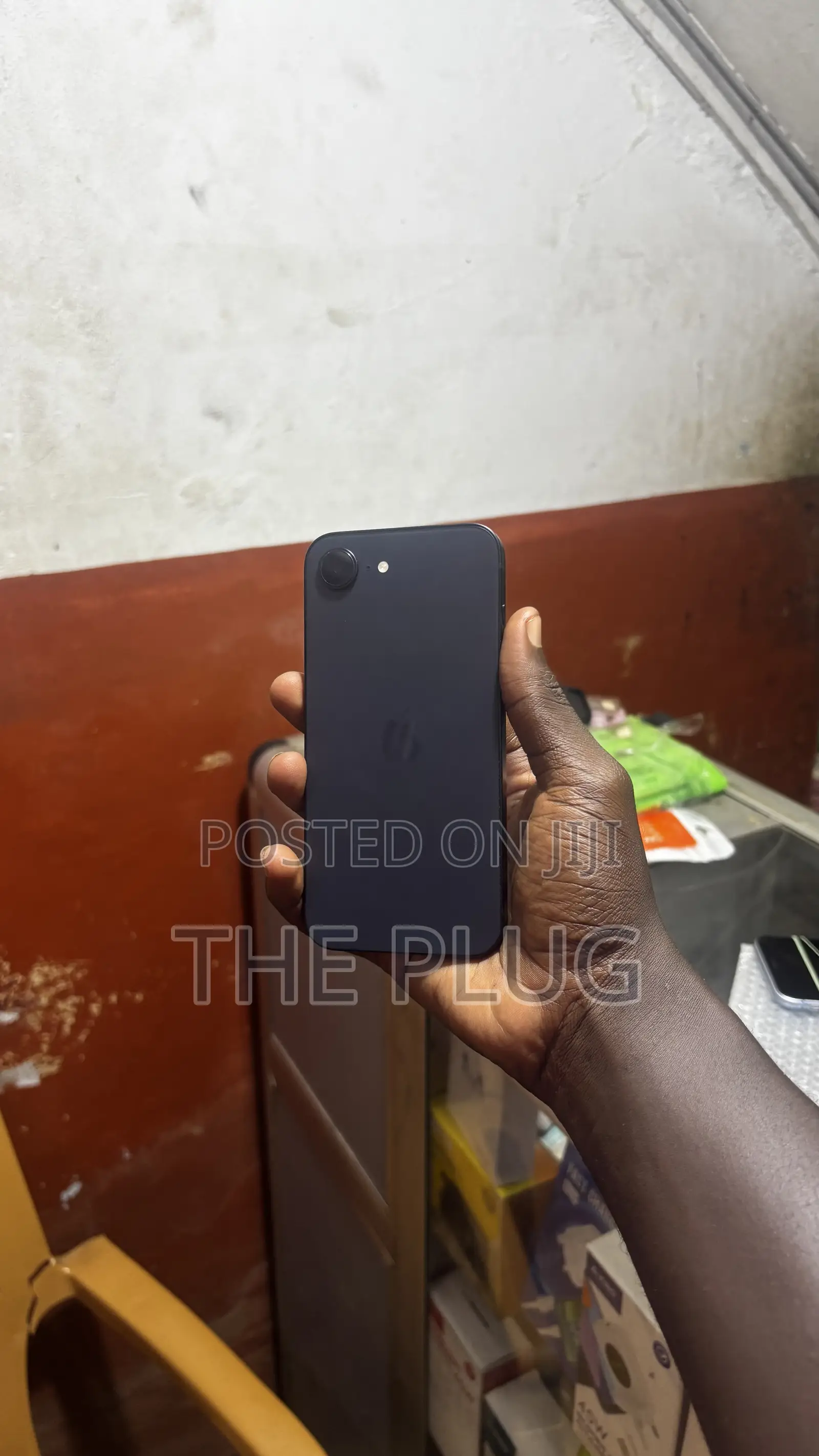 Apple iPhone 16e 128 GB Black
