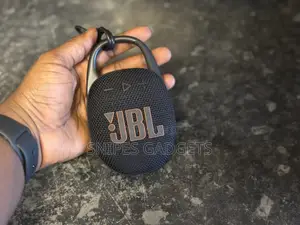 JBL Clip 5 Portable Bluetooth Speaker (New No Box)