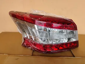 Nissan Sentra 2012/2013/2014/2015 Taillight