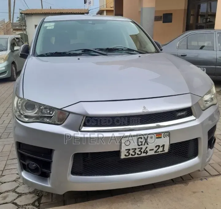 Mitsubishi Outlander 2011 Silver