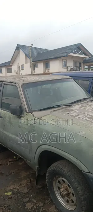 Nissan Civilian 1998 Grey
