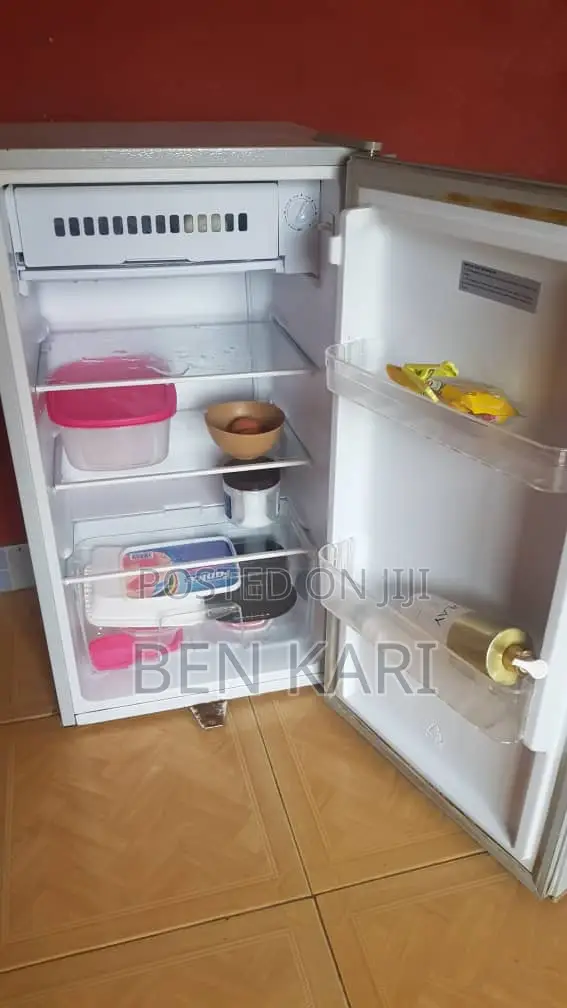Romani Uk Tabletop Fridge