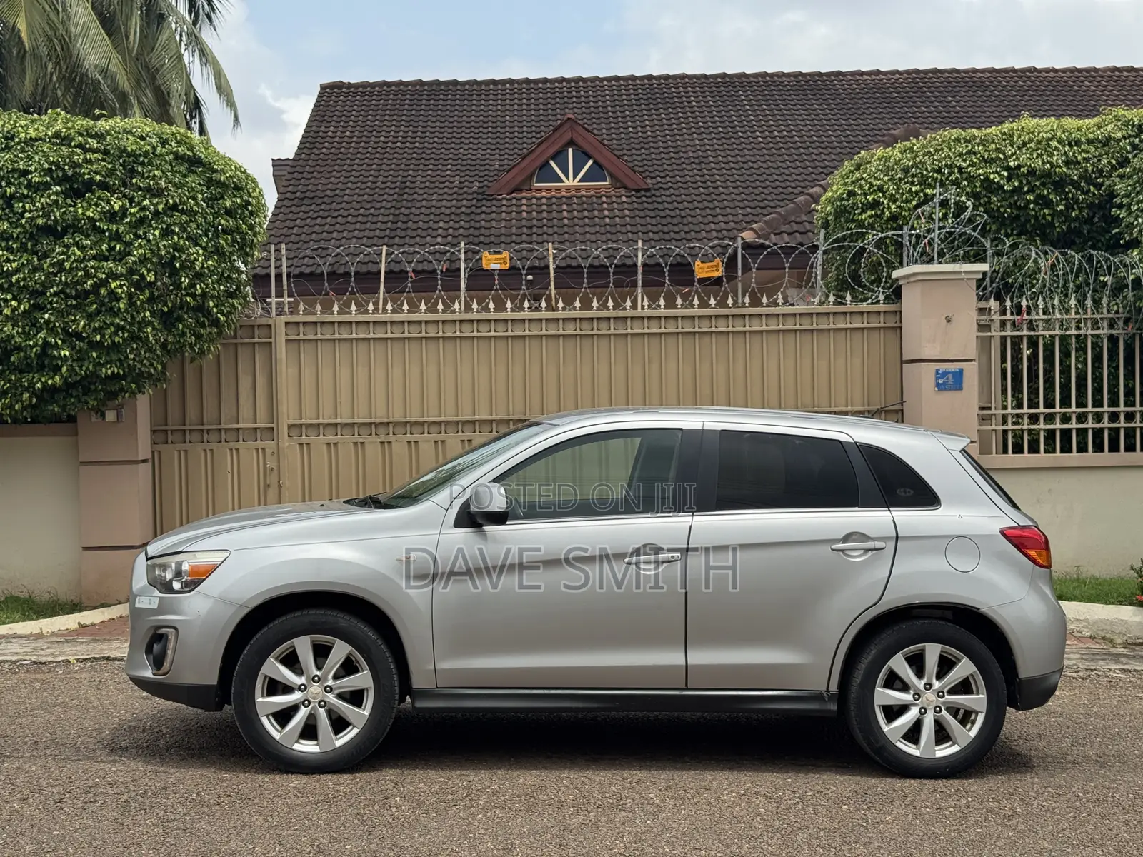 Mitsubishi Outlander 2.0 PHEV AWD 2015 Silver
