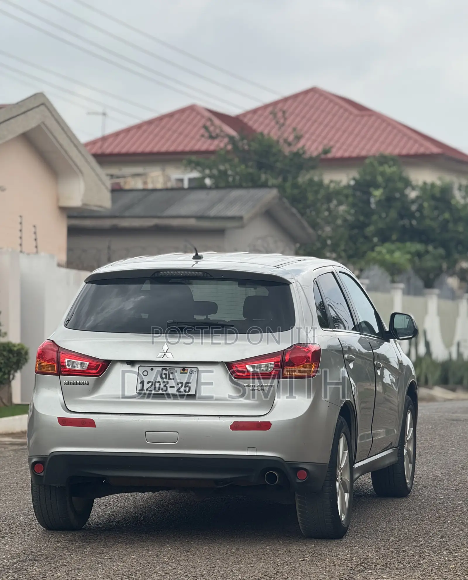 Mitsubishi Outlander 2.0 PHEV AWD 2015 Silver