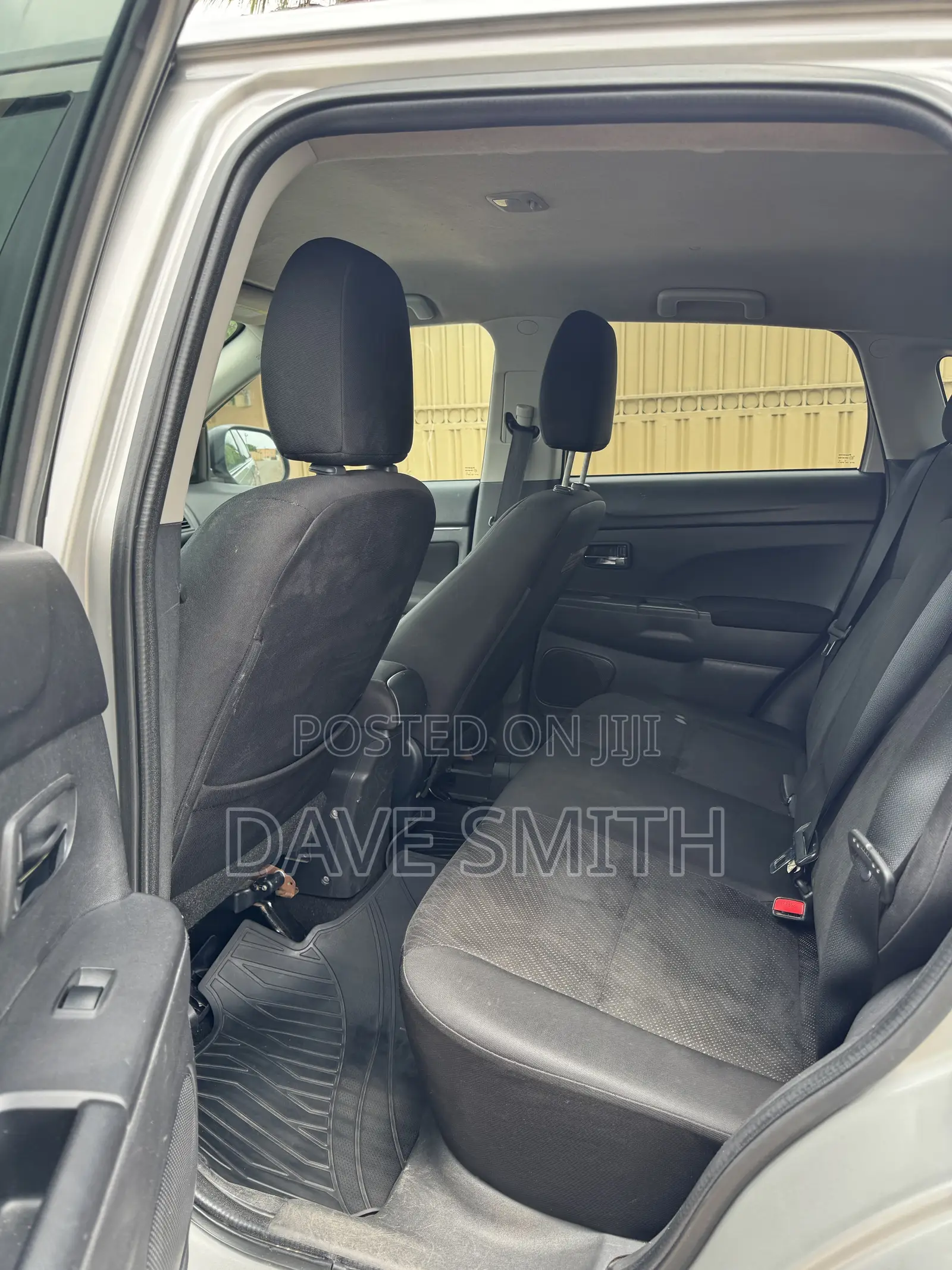 Mitsubishi Outlander 2.0 PHEV AWD 2015 Silver