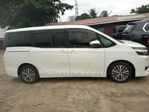 Toyota Voxy 2015 White