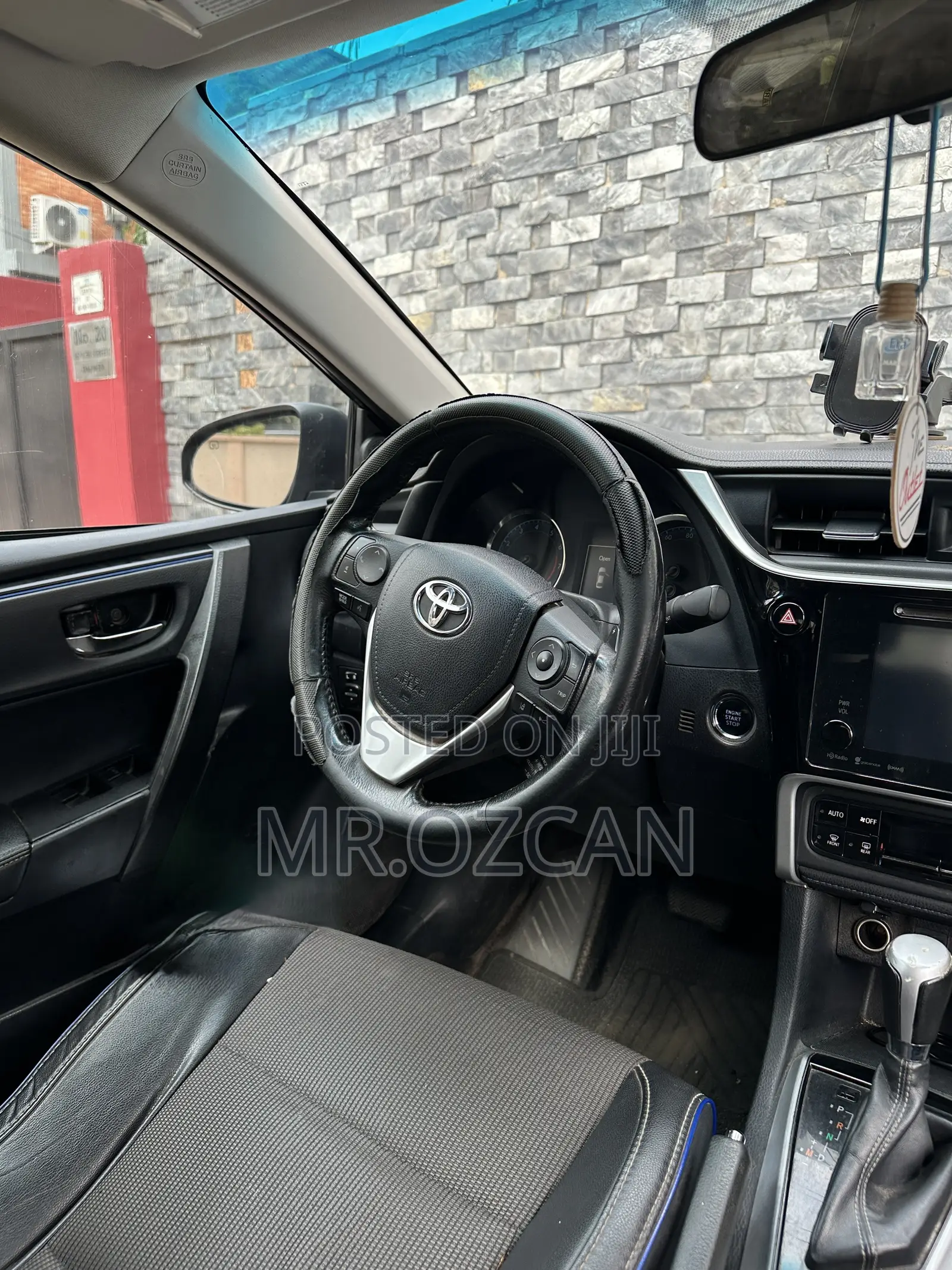 Toyota Corolla 2017 Gray
