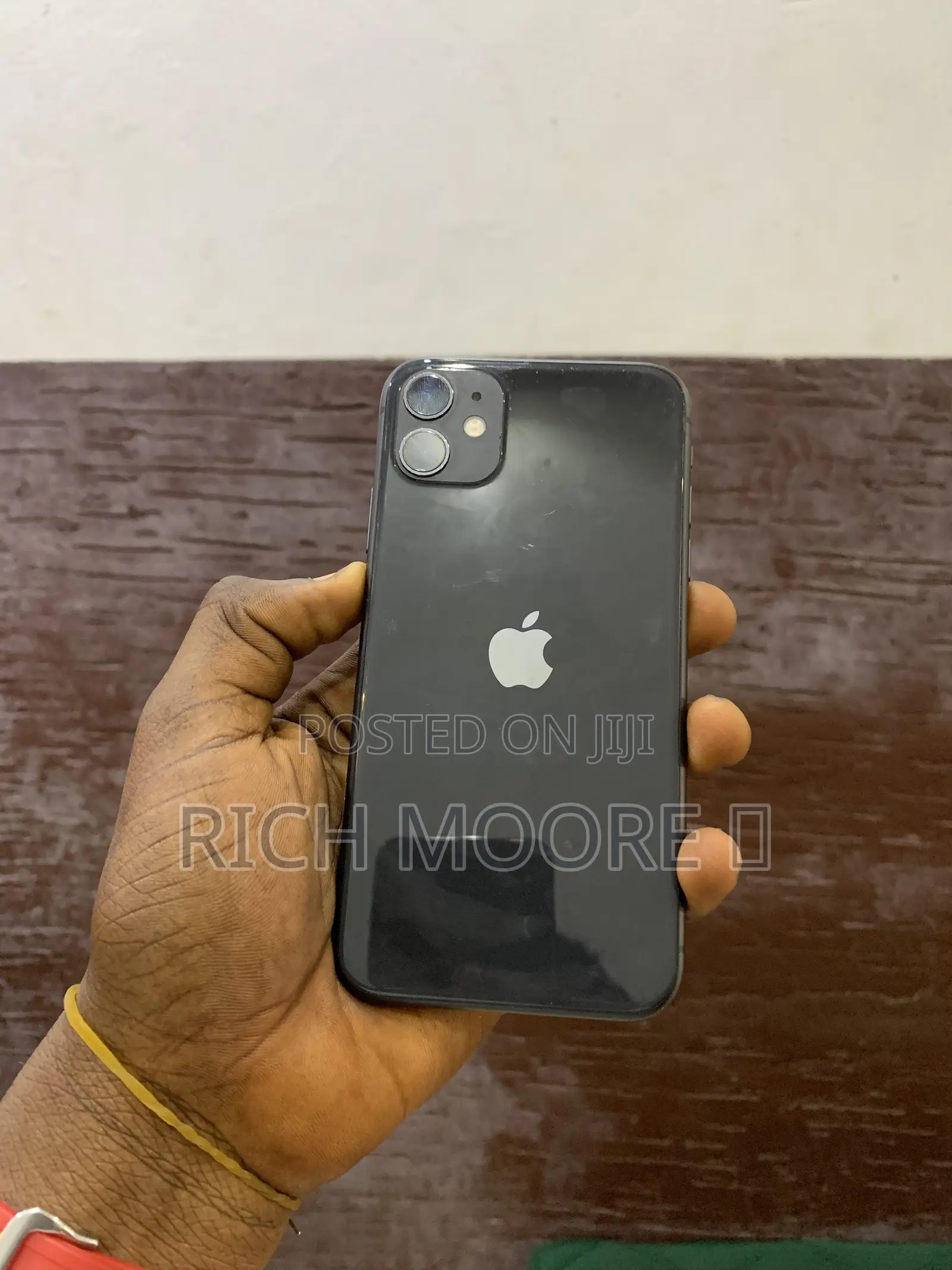 Apple iPhone 11 64 GB Black