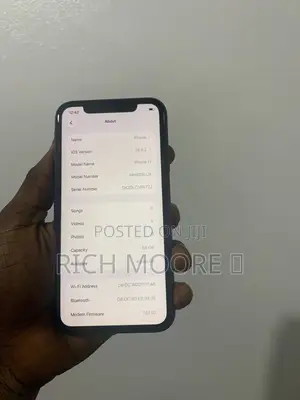 Apple iPhone 11 64 GB Black