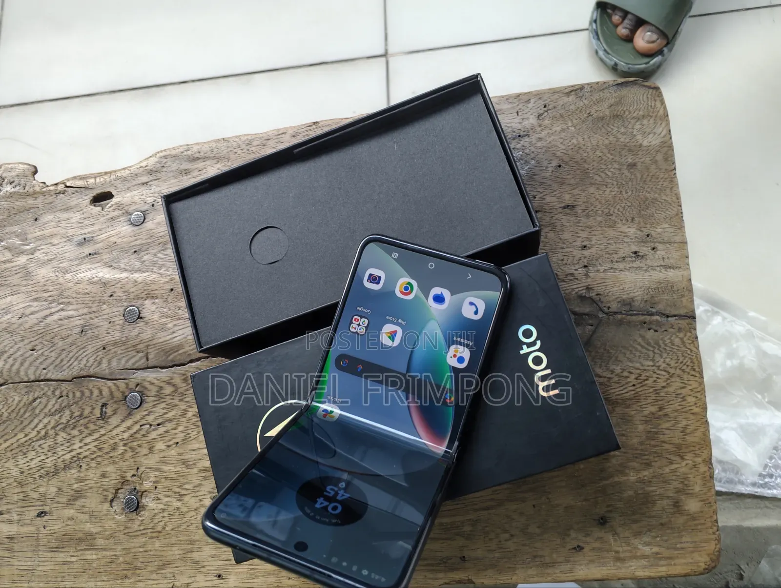 New Motorola Razr 40 128 GB Black