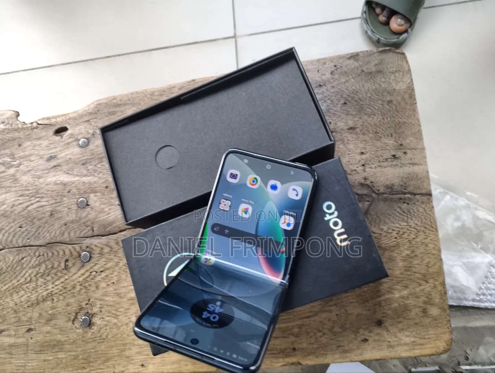New Motorola Razr 40 128 GB Black