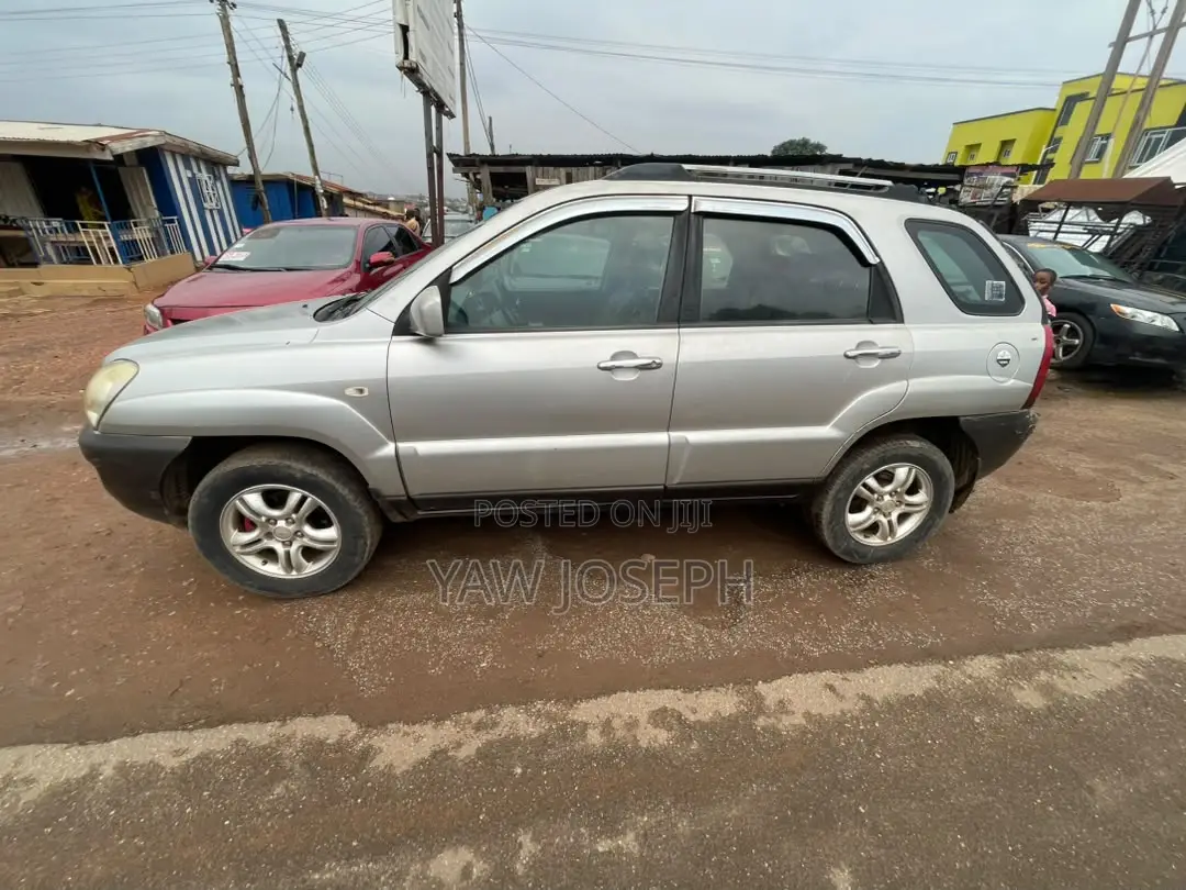 Kia Sportage 2008 Silver