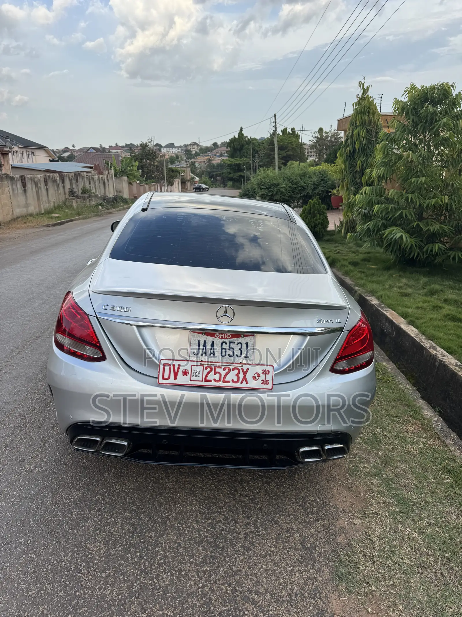 Mercedes-Benz C300 Base 4Matic Sedan AWD (2.0L 4cyl 7A) 2017 Silver