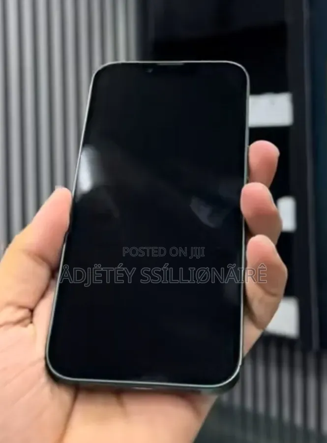 Apple iPhone 13 128 GB Green