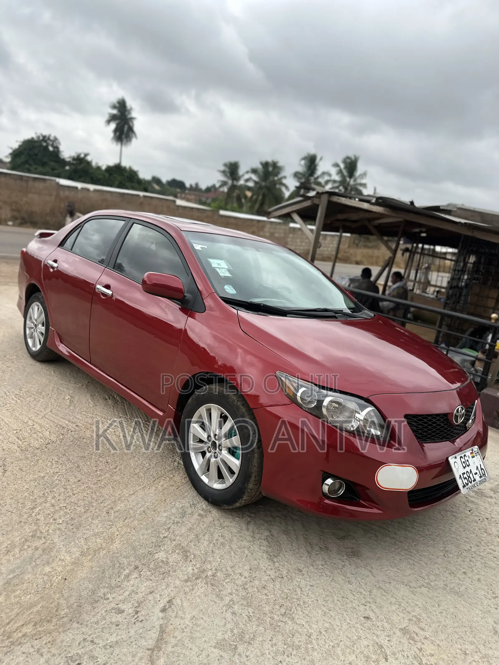 Toyota Corolla Base 4dr Sedan (1.8L 4cyl 5M) 2010 Red