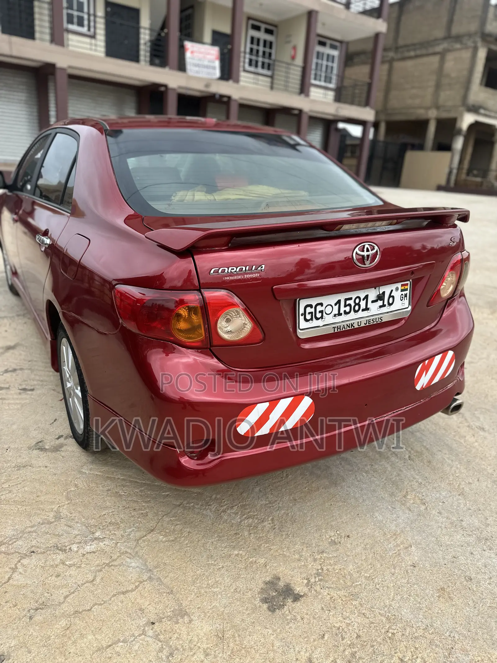 Toyota Corolla Base 4dr Sedan (1.8L 4cyl 5M) 2010 Red