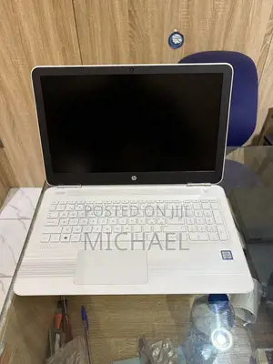 Laptop HP Pavilion 15 8GB Intel Core i3 SSD 128GB