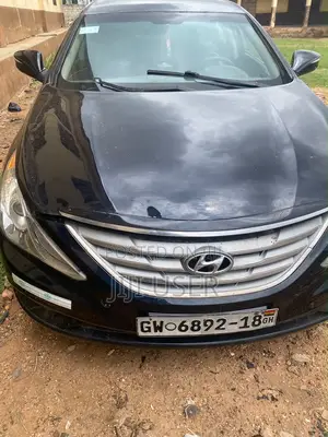Hyundai Sonata Limited 2.0T Sedan (2.0L 4cyl 6A) 2012 Black
