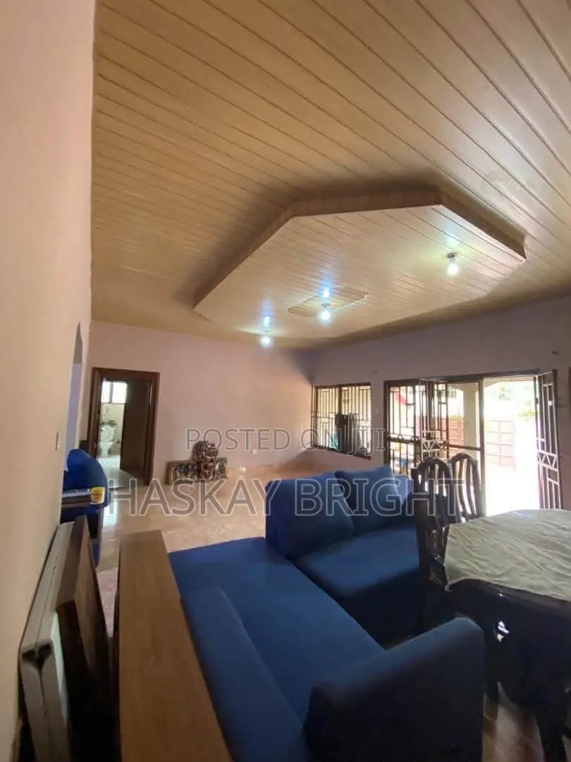 4bdrm House in Achimota for rent