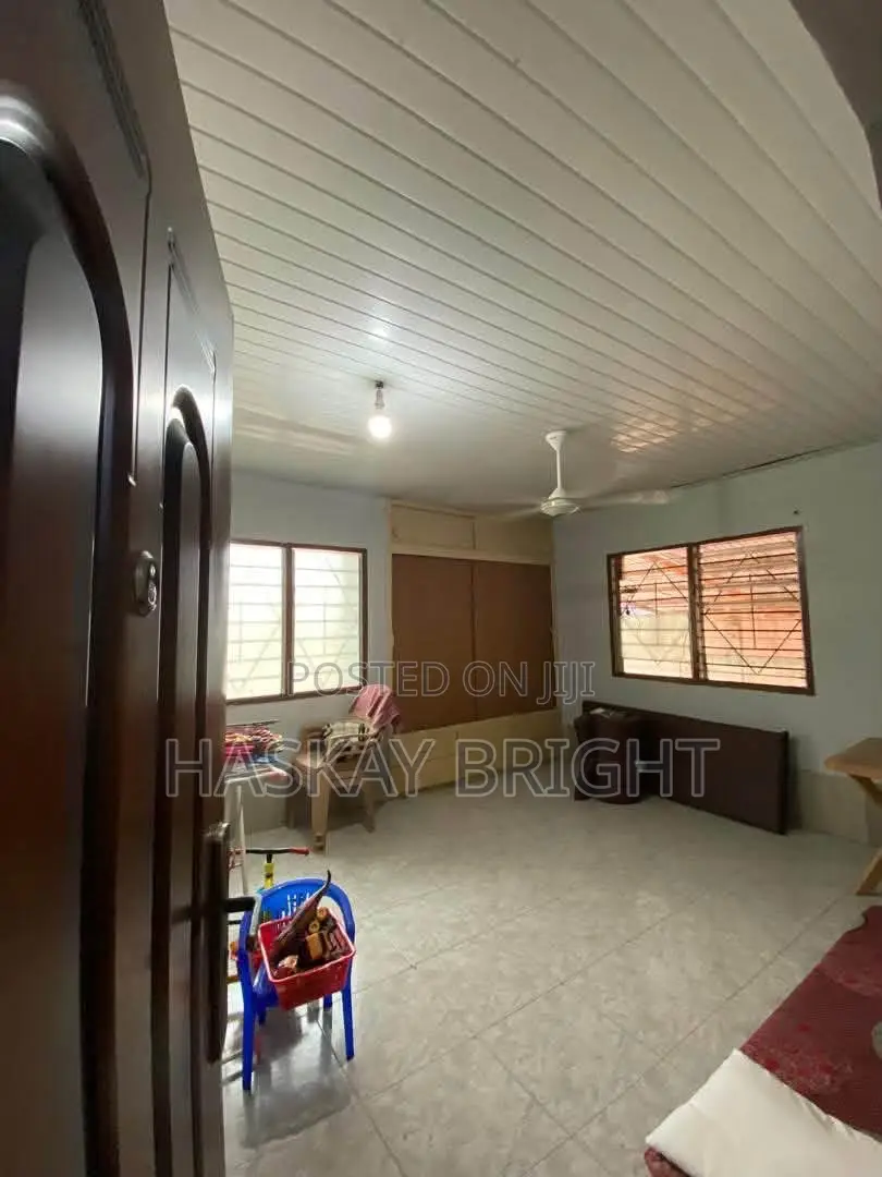 4bdrm House in Achimota for rent
