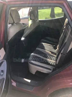 Hyundai Santa Fe 2015 Red