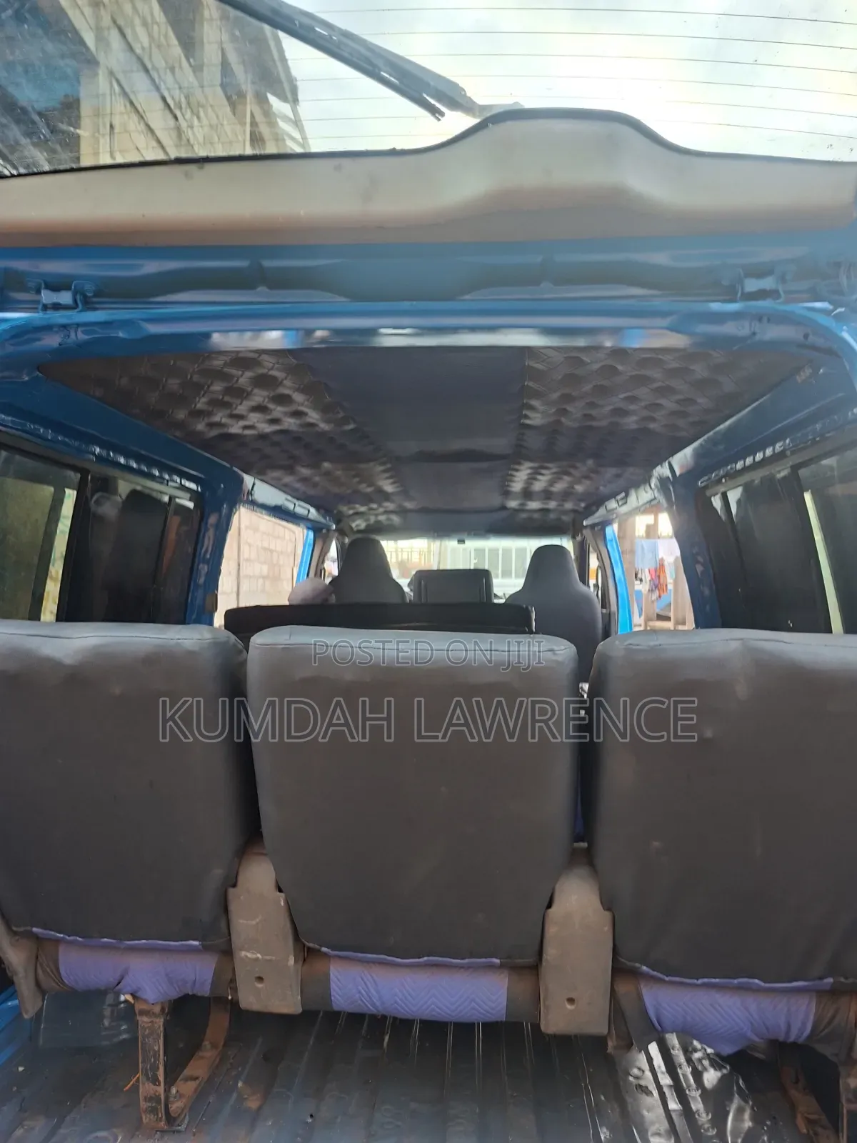 Toyota HiAce 2011 Green
