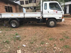 Hyundai Mighty 2 Double Cabin