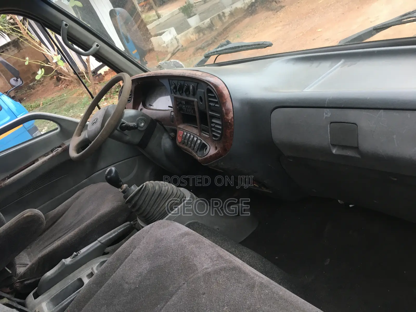 Hyundai Mighty 2 Double Cabin