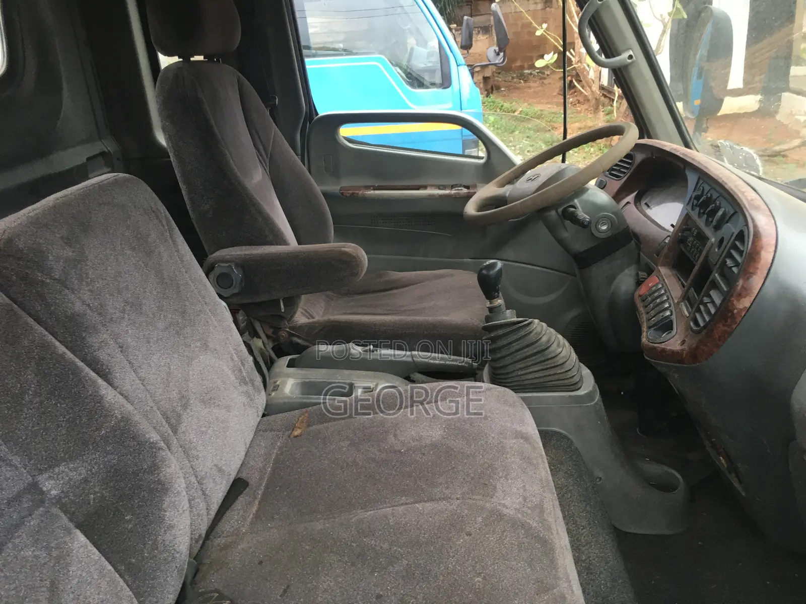 Hyundai Mighty 2 Double Cabin