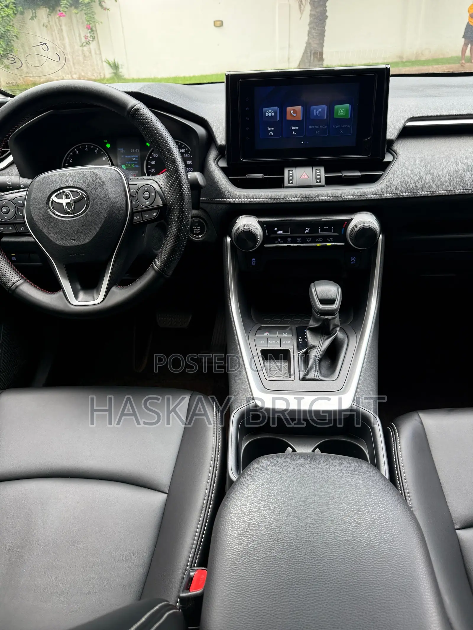 Toyota RAV4 2024 Black