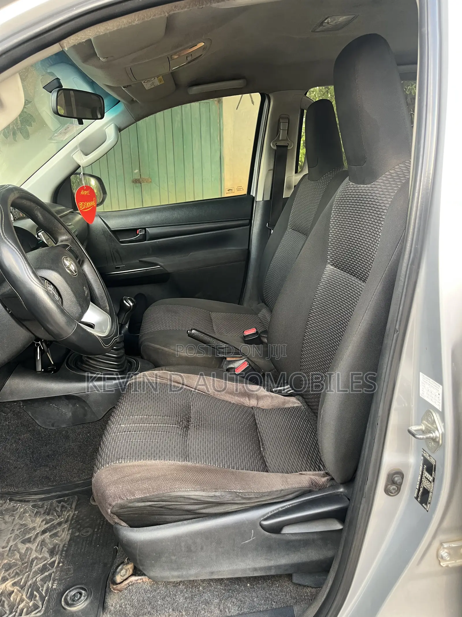 Toyota Hilux Revo Double Cab Petrol 2.7 AWD 2017 Gray