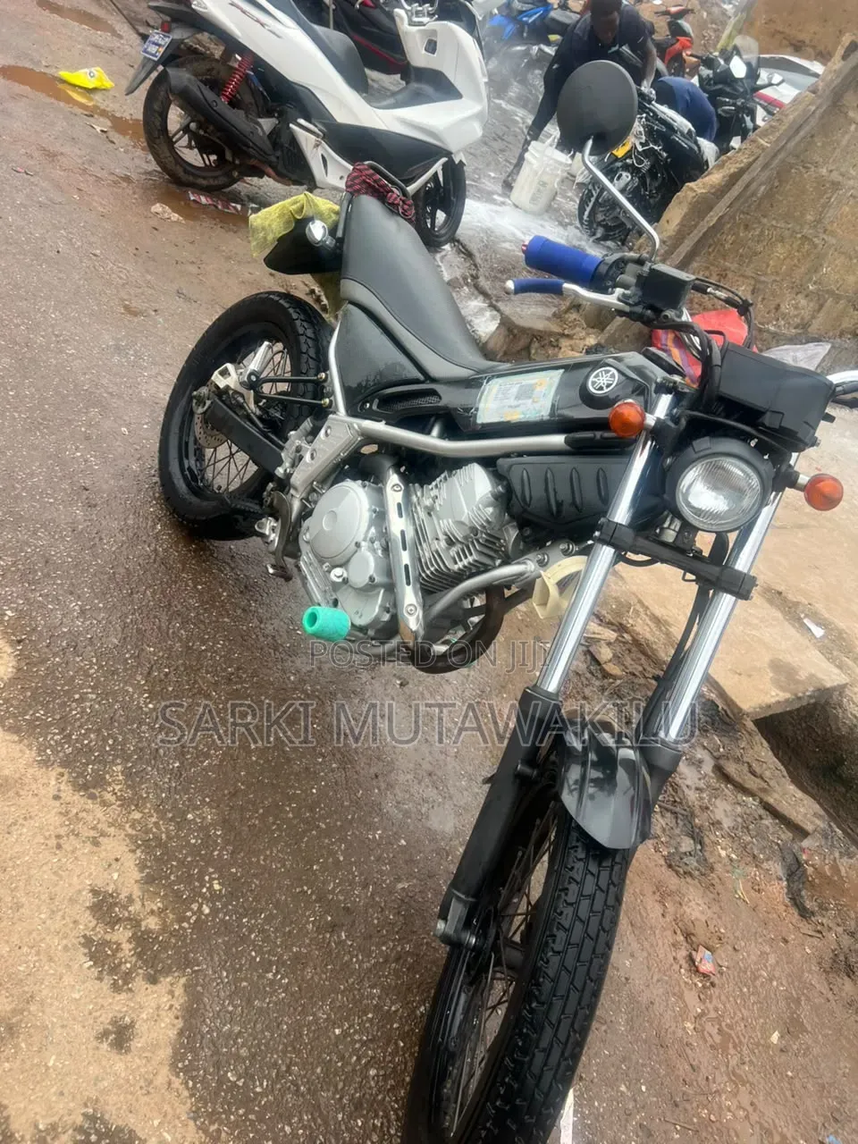 Yamaha 2013 Black