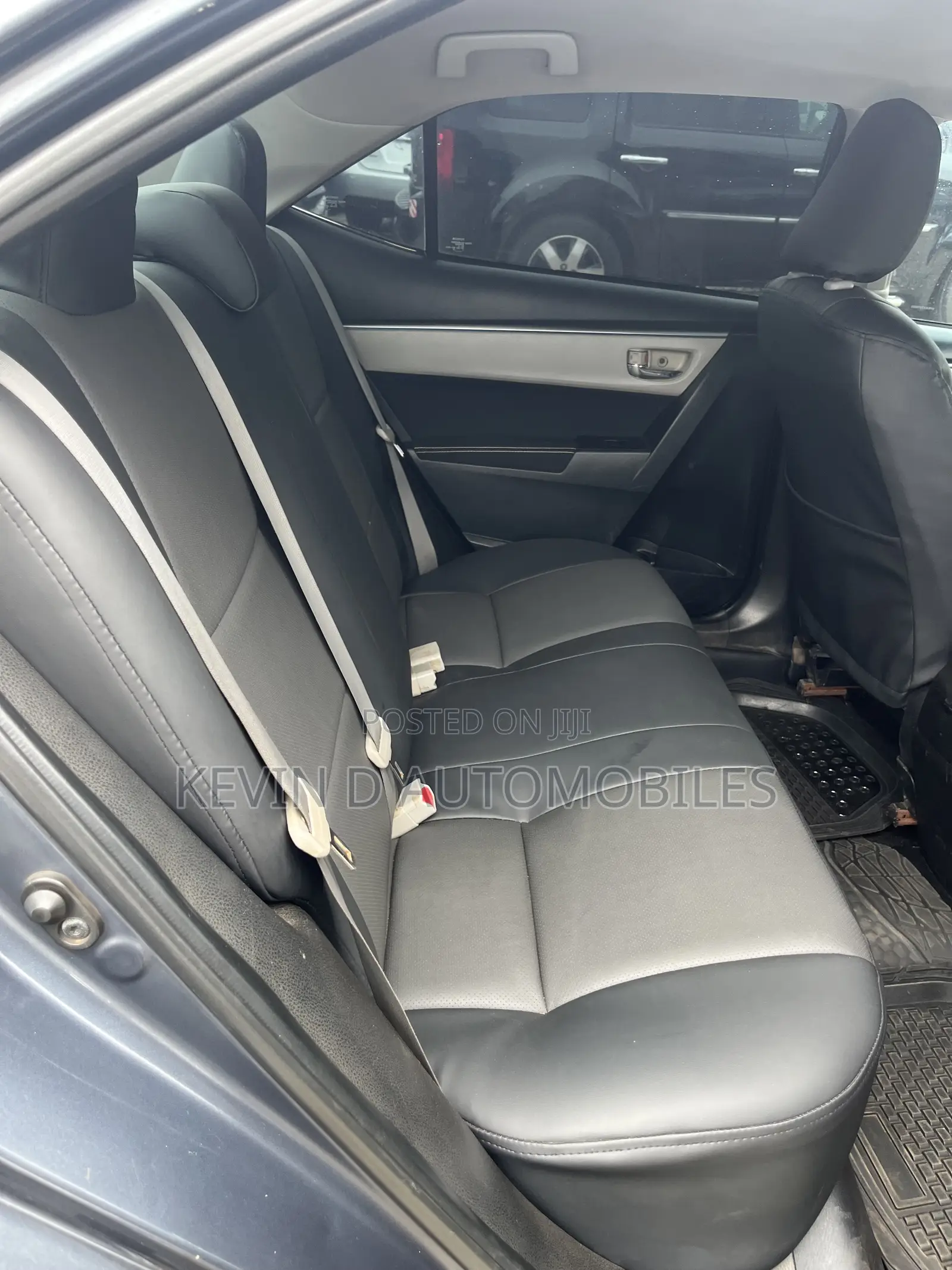 Toyota Corolla LE Eco 4dr Sedan (1.8L 4cyl CVT) 2016 Gray