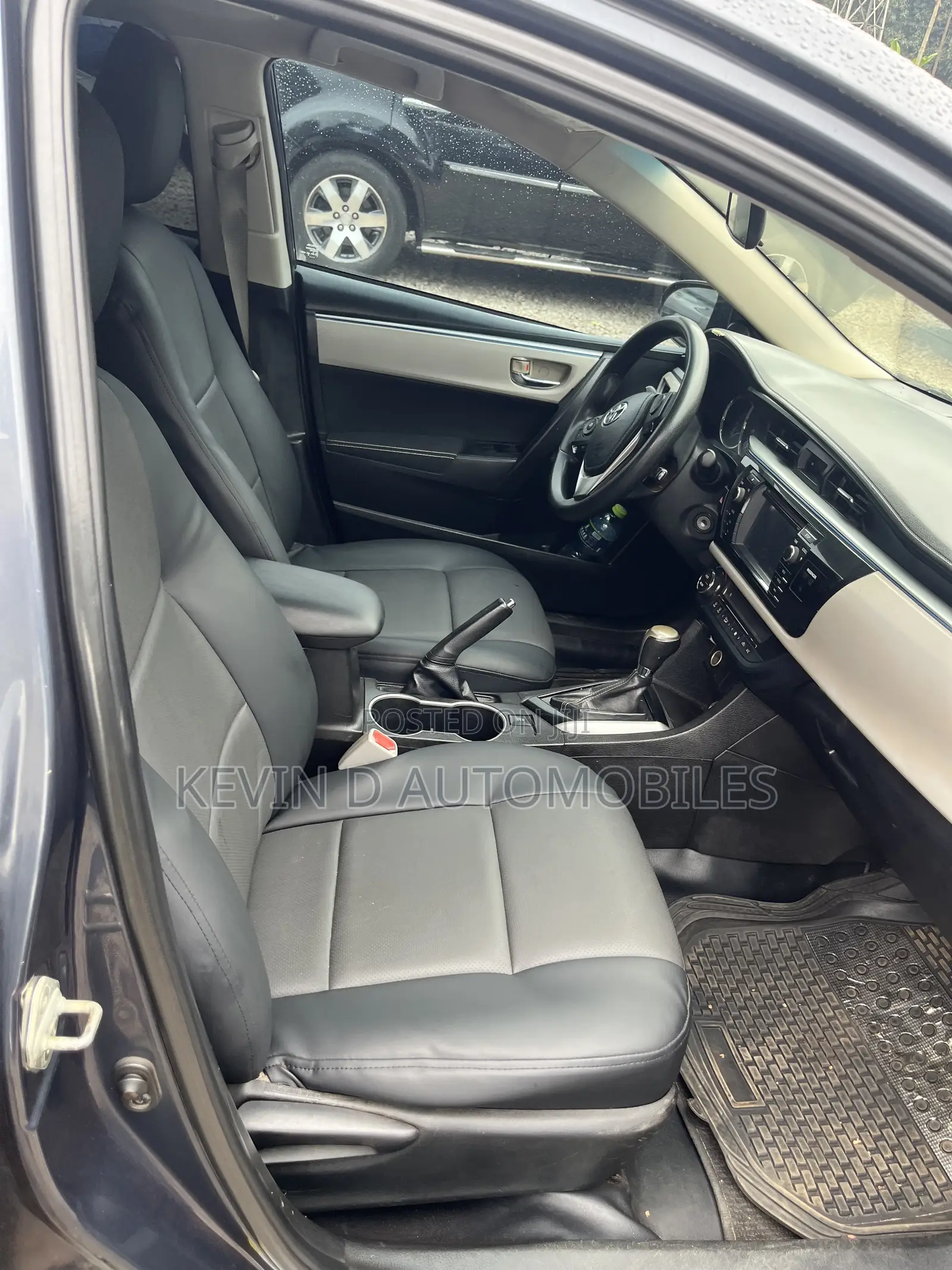 Toyota Corolla LE Eco 4dr Sedan (1.8L 4cyl CVT) 2016 Gray