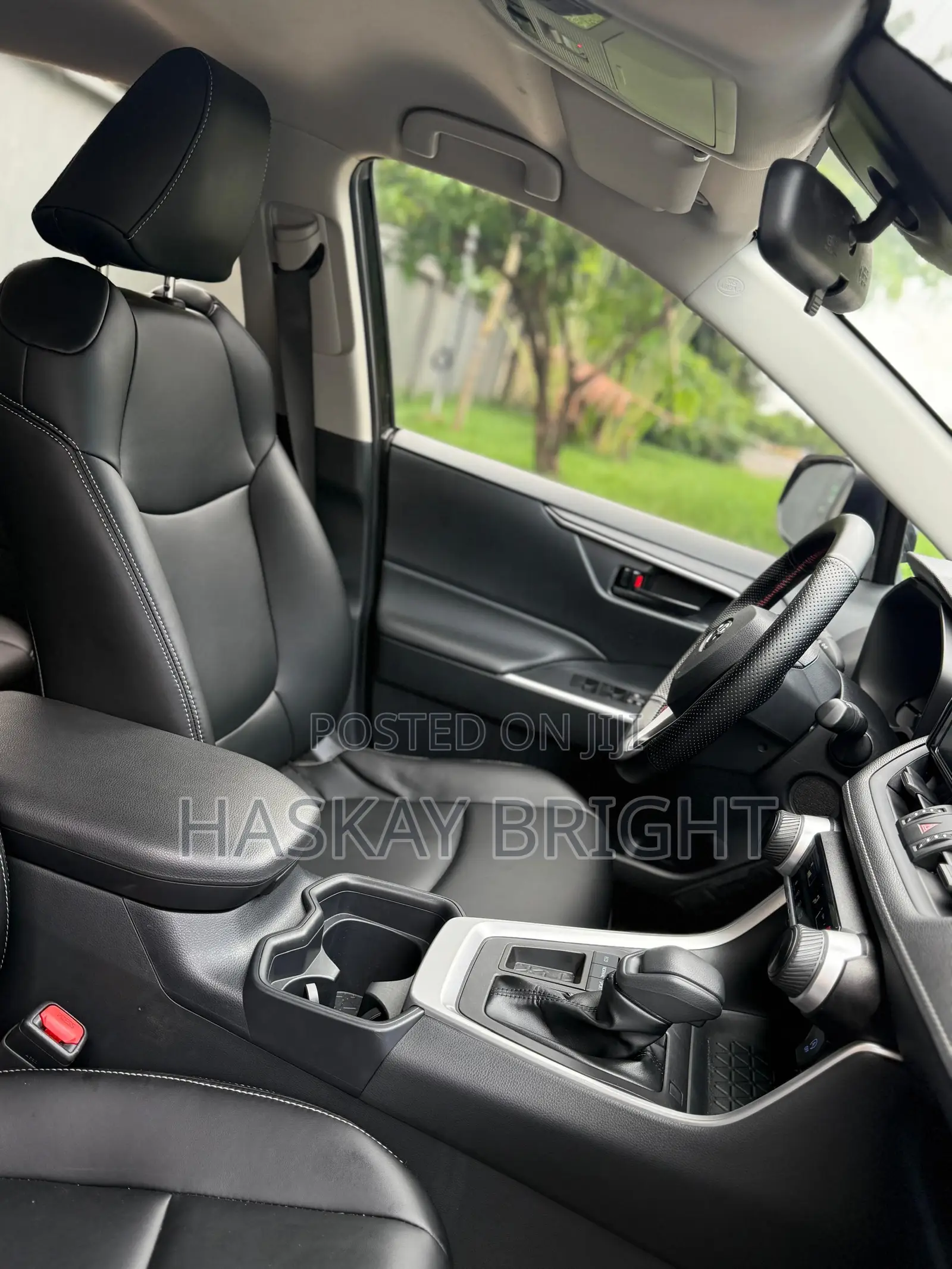 Toyota RAV4 2024 Black
