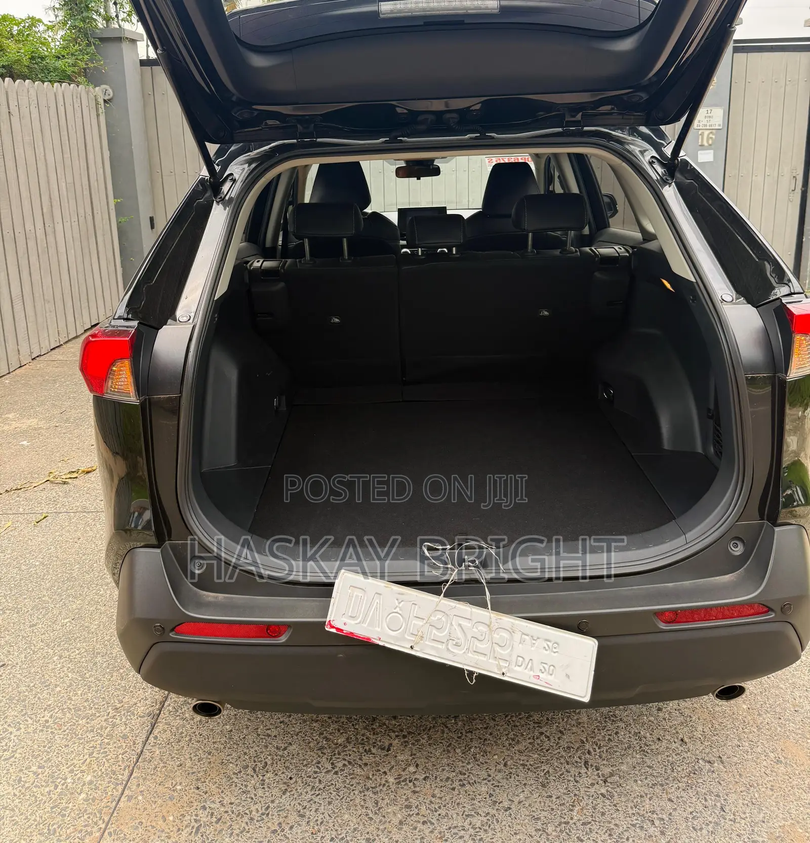 Toyota RAV4 2024 Black