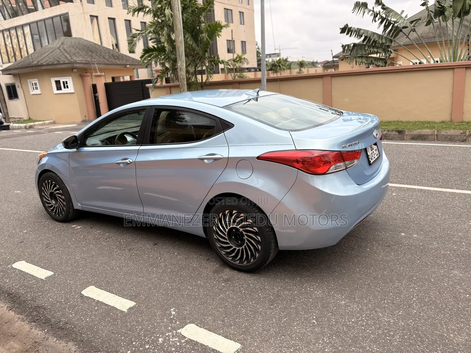 Hyundai Elantra GLS Sedan FWD (1.8L 4cyl 6A) 2013 Blue