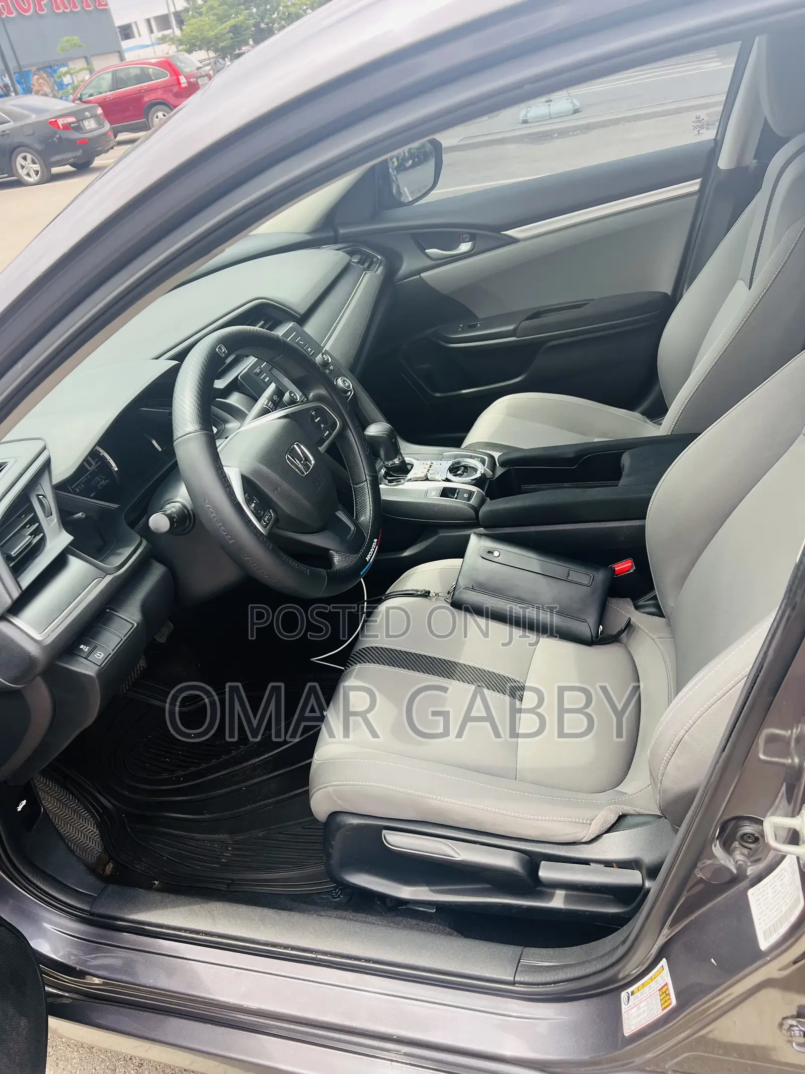 Honda Civic LX 4dr Sedan (2.0L 4cyl) 2017 Gray