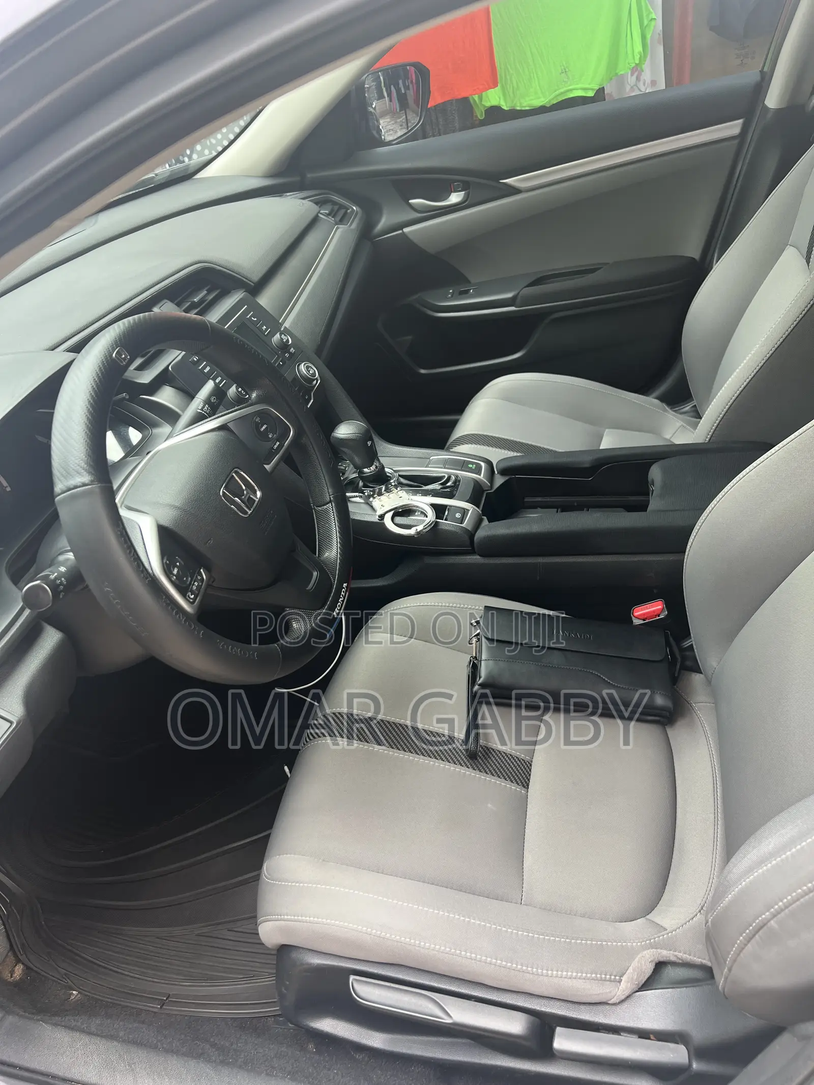 Honda Civic LX 4dr Sedan (2.0L 4cyl) 2017 Gray