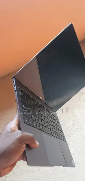 Laptop Huawei MateBook X Pro 16GB Intel Core i7 SSD 750GB
