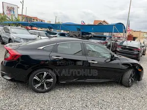 Honda Civic Touring 4dr Sedan (1.5L 4cyl) 2017 Black